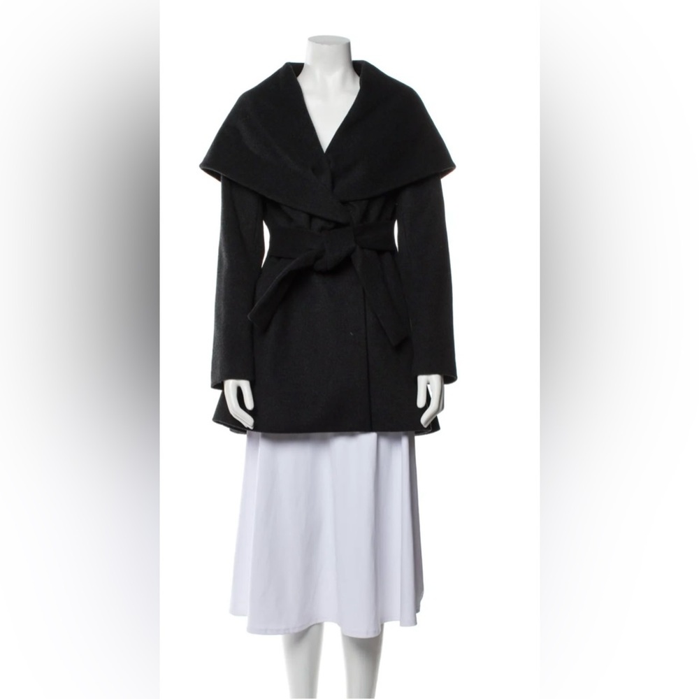 Trina Turk Wool Coat size 0